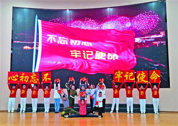 为百万村民送光影